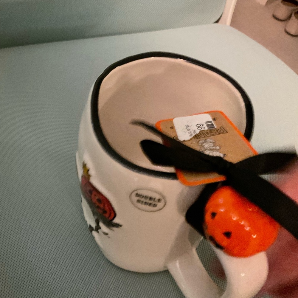 NEW Peanuts x Rae Dunn Snoopy Pumpkin Halloween Spooky Season Mug - Picture 3 of 6